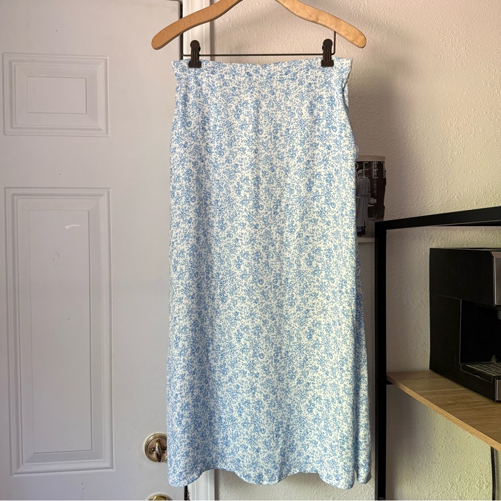 RESA white blue floral elastic waist midi skirt